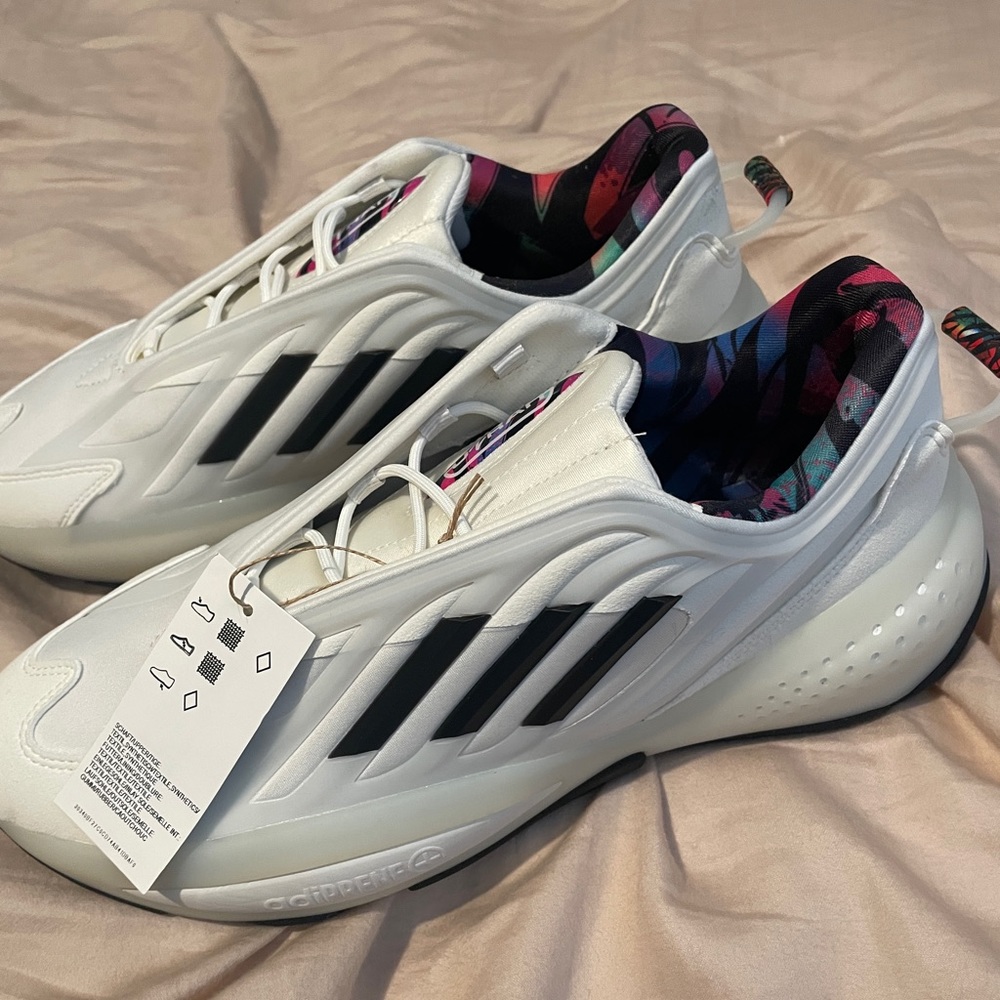 New With Tags Adidas Ozrah Shoes Men’s Size 10.5